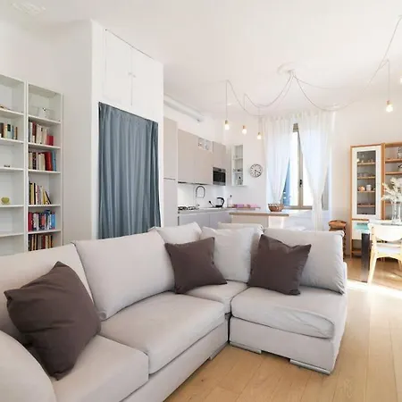 Apartment Primopiano - Rinuccini Milan